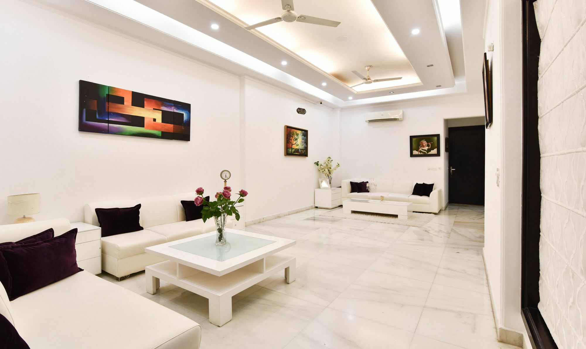 Treebo Trend The G8 Sector 39 Hotel Noida Kültér fotó
